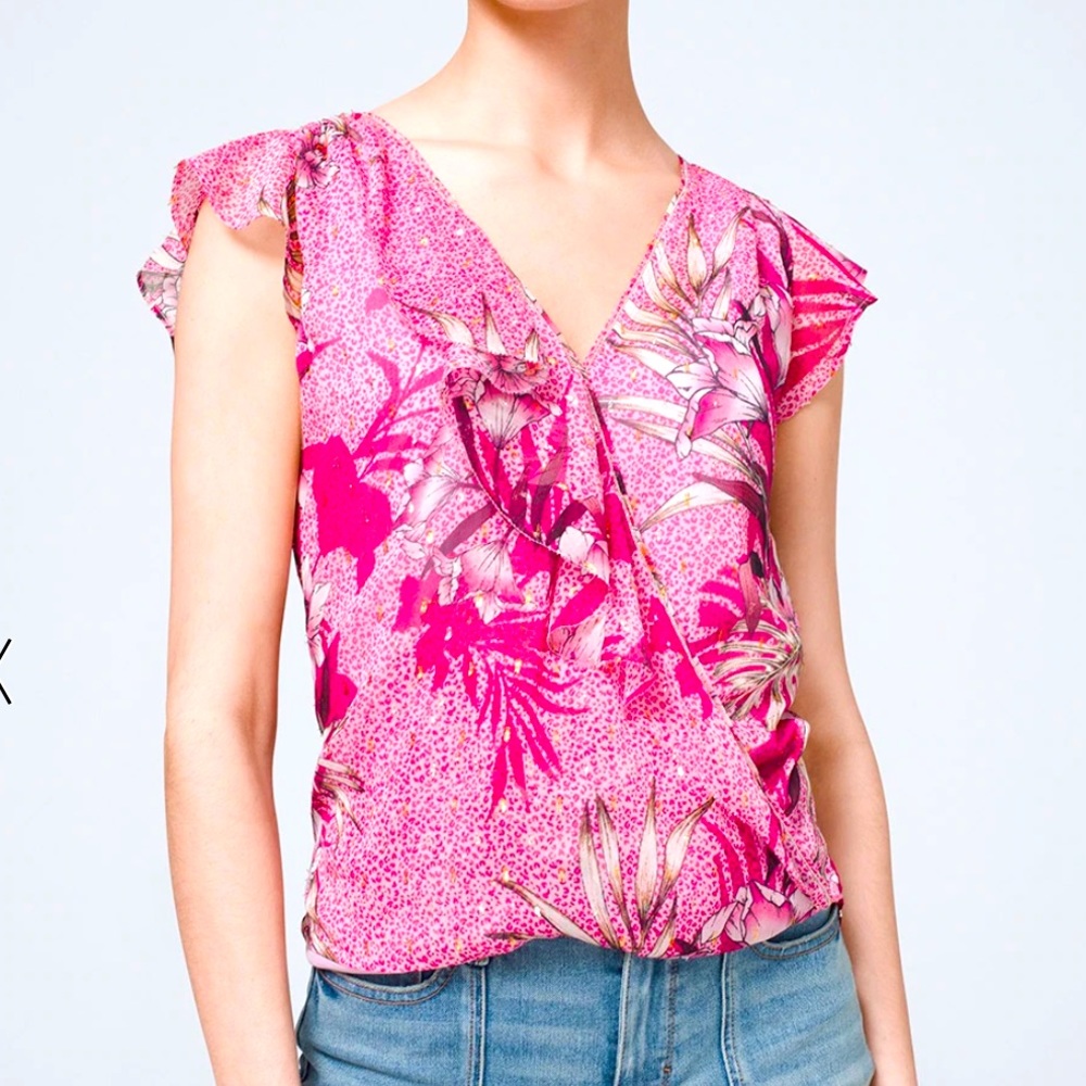 White House Black Market Flutter Sleeve Surplus Top